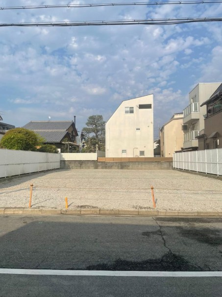 芦屋市精道町　売土地の前面道路含む現地写真