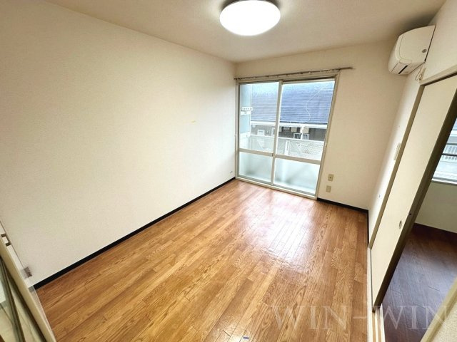 コープレット Ⅱの居間・リビング|イメージ（同建物内別部屋の写真です）