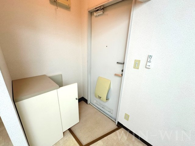 コープレット Ⅱの玄関|イメージ（同建物内別部屋の写真です）