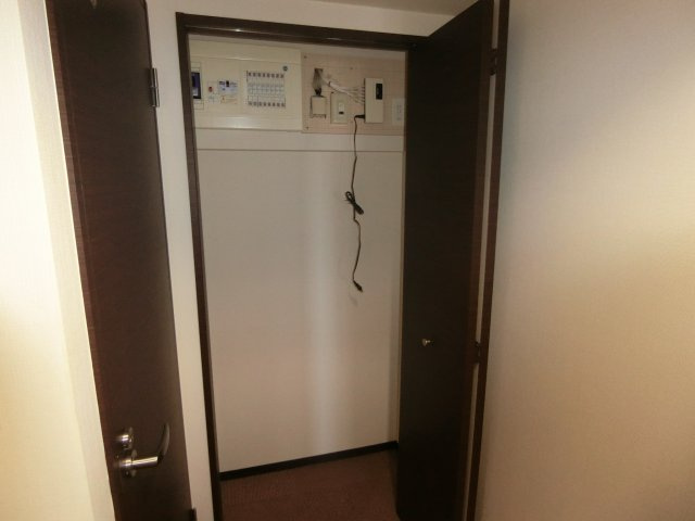 レジデンシャル武蔵小杉の収納|他のお部屋の参考写真となります。