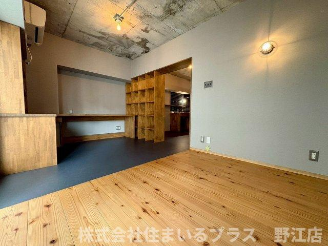 日商岩井京橋ハイツの内装