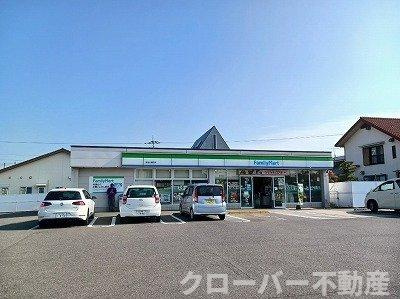 パストラル川部Ｄの周辺|ファミリーマート川部店さんまで270m