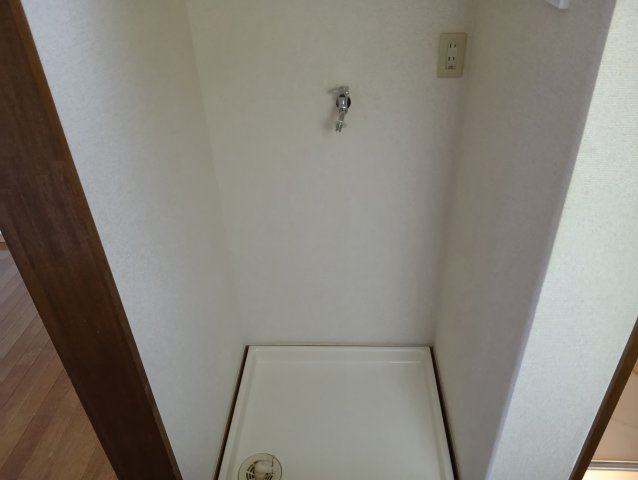 レジデンス翔の設備|洗濯機置き場