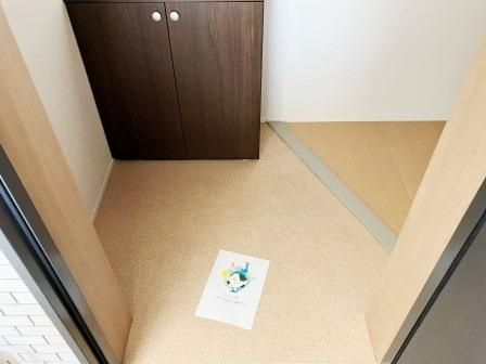 フィカーサ文蔵の玄関