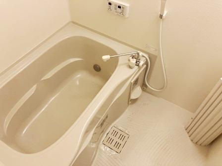 フィカーサ文蔵の浴室