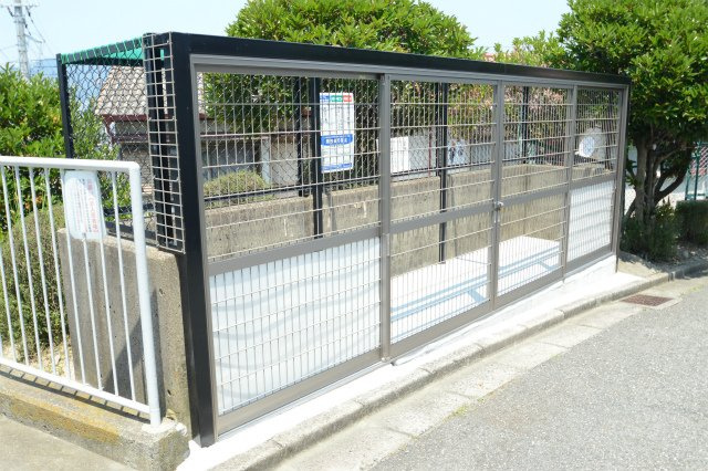 【その他】 | コンドミニアム千里中央 | 物件を比較検討したいお客様には、「物件比較見学プラン」をご用意しております。こちらの物件だけでなく、お客様の希望に沿った物件を、いくつかまとめてご案内させて頂きます。