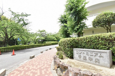 【その他】 | コンドミニアム千里中央 | こちらの物件近くの教育施設や、スーパー・公園など、物件周辺の住環境を併せてご案内させて頂きます。ぜひ、現地での暮らしをイメージなさって下さい！