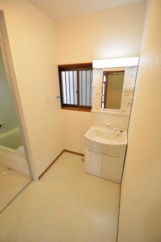 神和町戸建