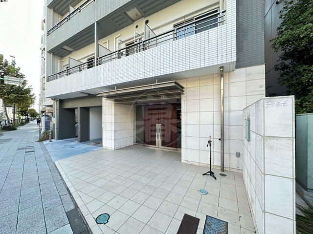 EXIM大森のエントランス