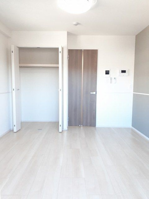 【寝室】 | ルカトレヤ