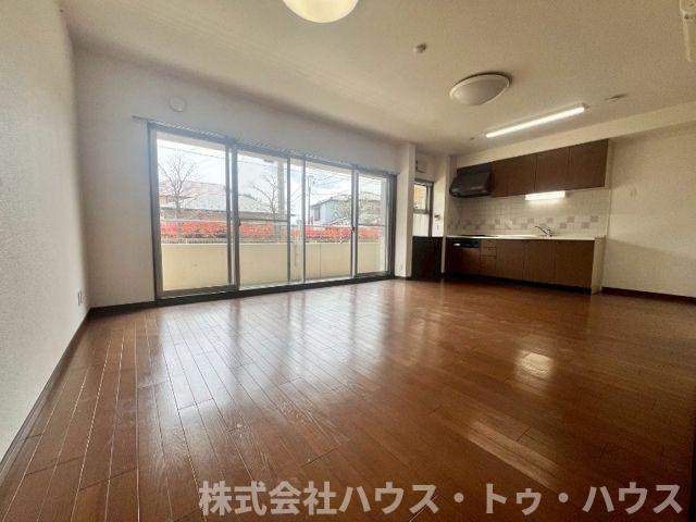 リアライズ柏Ⅱの居間・リビング