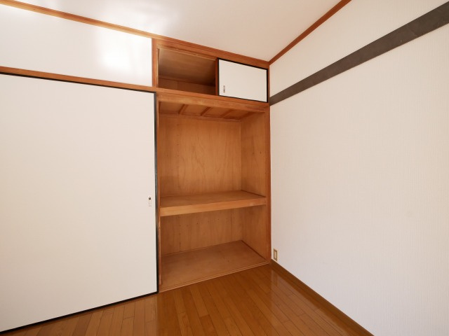 筑紫野市二日市北７丁目の賃貸マンションの収納