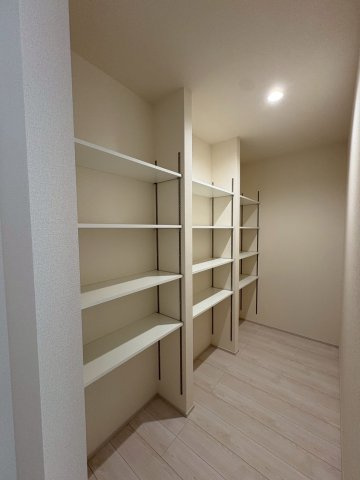 名谷町２期　新築戸建ての収納|収納豊富です