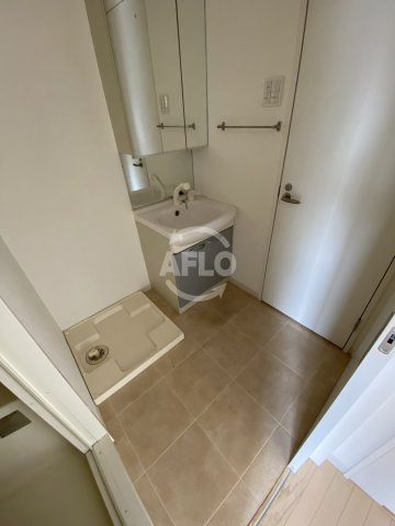 ジュネーゼ京町堀パークサイドの洗面所|ジュネーゼ京町堀パークサイド　洗面所