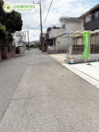 柏市西原16期　新築戸建　1号棟の前面道路含む現地写真|接道：南東側約6m公道