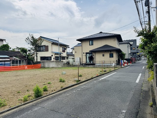 八王子市　暁町　新築一戸建て　０１期の前面道路含む現地写真|～北側4ｍ道路に面しています～