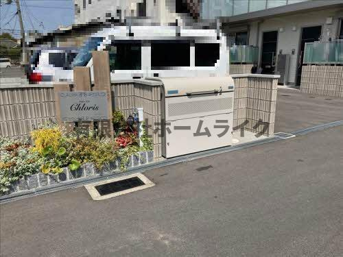 クローリスの駐車場