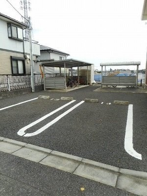 シームリーⅢの駐車場
