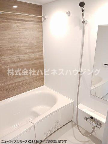 ブラウンヒルズの浴室