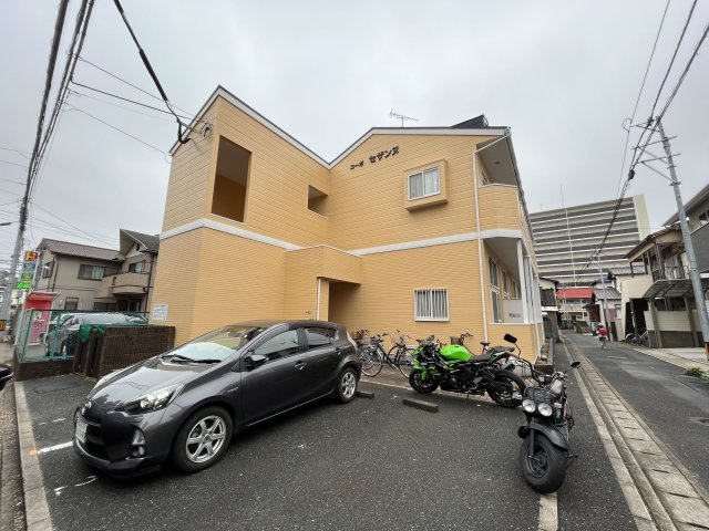 コーポ・セザンヌ