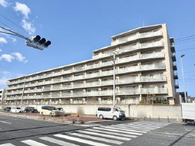プレイズ流山おおたかの森の外観