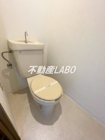 ホワイトハイツ大正のトイレ