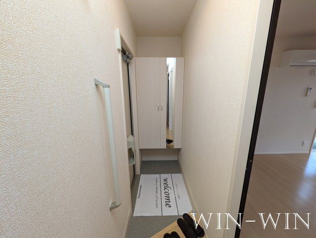 ノーブル西幸の玄関