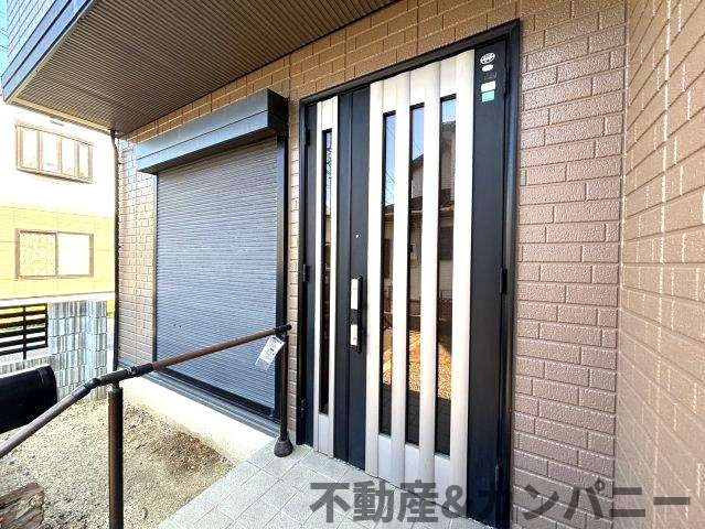 吉藤4丁目の中古のおうち　松山市吉藤4丁目中古戸建の玄関|毎日通る玄関はこちらです