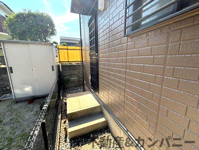 吉藤4丁目の中古のおうち　松山市吉藤4丁目中古戸建のその他|勝手口です
