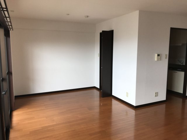 QM壱番館の居間・リビング