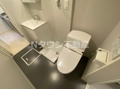 【トイレ】 | LIANGE栄生 | ゆったりとした空間のトイレです