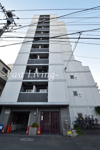 Le-lion牛込柳町のエントランス
