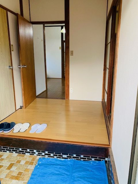 齋藤貸家の玄関
