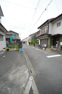 【前面道路含む現地写真】 | 【仲介手数料無料！！】日野市日野　新築戸建て（全1棟）1号棟　5080万円 | 令和８年５月８日撮影　建築中