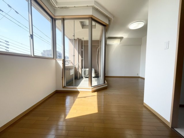 泉・高柳パークスクエアグランの内装