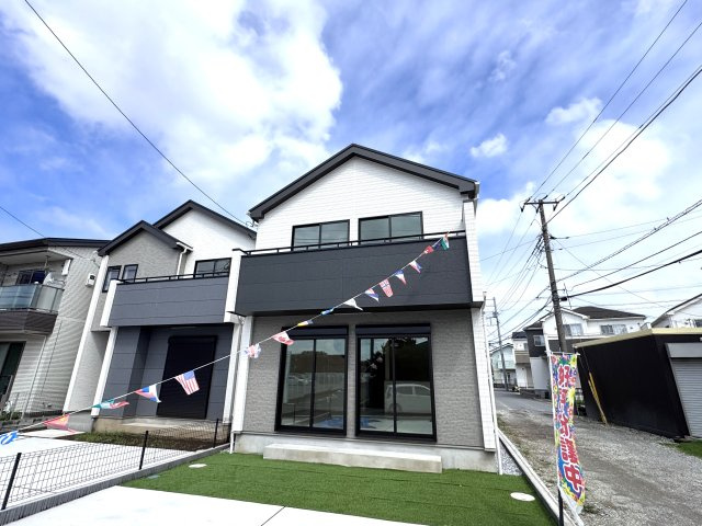 松戸市五香西３丁目新築戸建【松飛台小学校:5分】の外観|B号棟外観・完成済み内覧可能です！