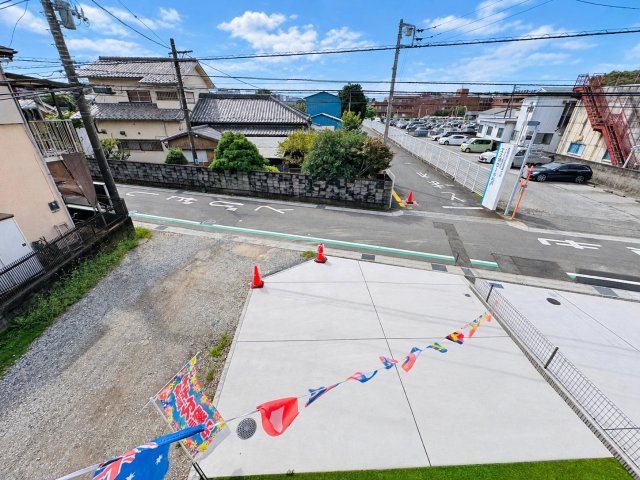 松戸市五香西３丁目新築戸建【松飛台小学校:5分】の展望|バルコニーより南側眺望・南道路で日当たり良好♪