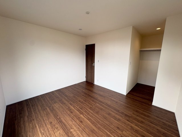 名谷町２期　新築戸建ての洋室|お子様部屋にもウォークインクローゼット！