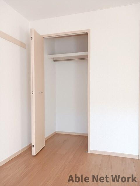 トラッドハイツ柏崎の収納|クローゼット