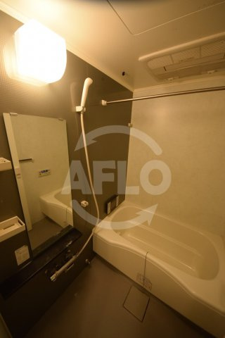 フェルザ今宮戎の浴室|Krehl難波南（クレール難波南）　浴室換気乾燥暖房機付バスルーム