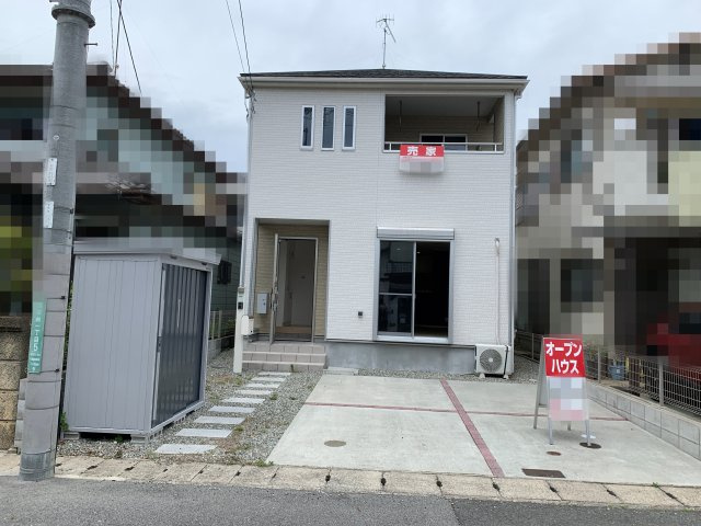 神戸市西区福吉台　リフレッシュ一戸建ての前面道路含む現地写真