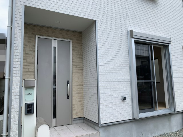 神戸市西区福吉台　リフレッシュ一戸建ての玄関