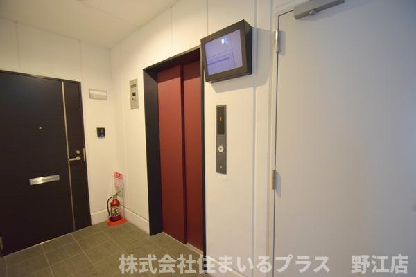 アフターザレインのロビー