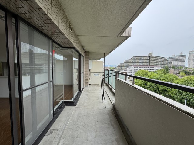 クローバーメゾン東桃山台のバルコニー