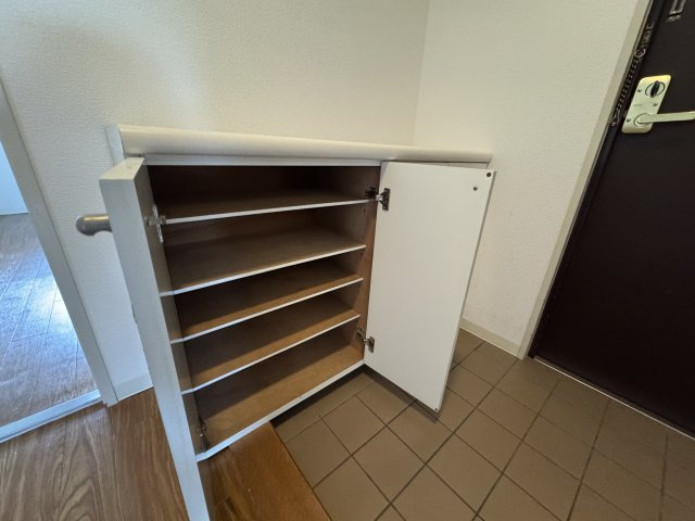 クローバーメゾン東桃山台の収納