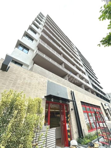 パークアクシス横浜伊勢佐木町通りの外観