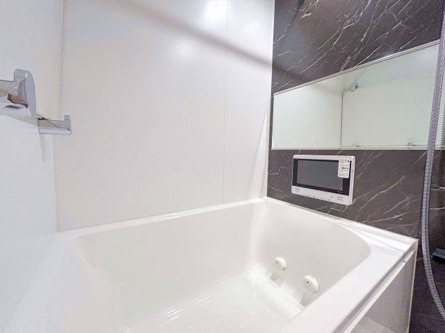 ミルーナヒルズ亀有の浴室|ドキドキの新生活も、安心してスタート。ぴったりの住まいを見つけませんか？クランディアが一緒に住まい選びをサポートします‼　まずは、お気軽にお問合せください　＃クランディア