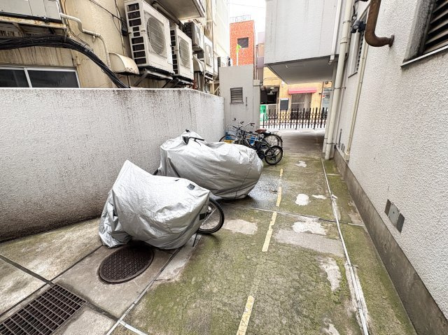 ワコーレ三軒茶屋の駐輪場|ワコーレ三軒茶屋：敷地内に駐輪場ございます！（空き要確認）