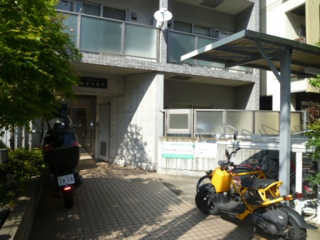浅草参番館のエントランス