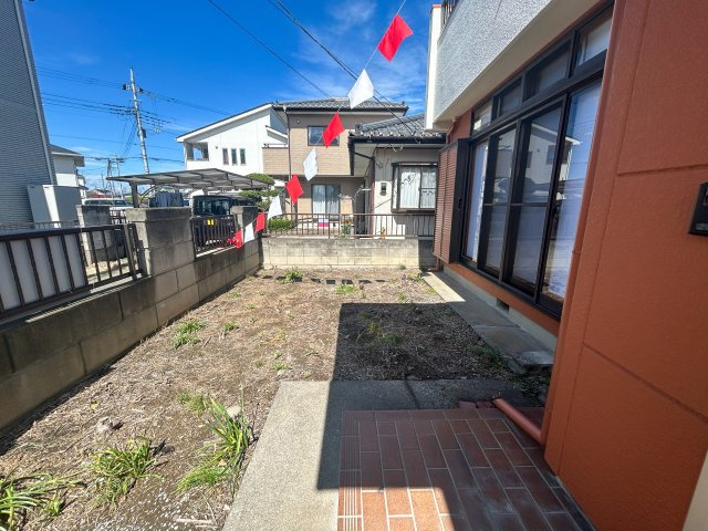 伊勢崎市山王町1期 中古住宅 《月々4万円台、駐車場4台、4LD